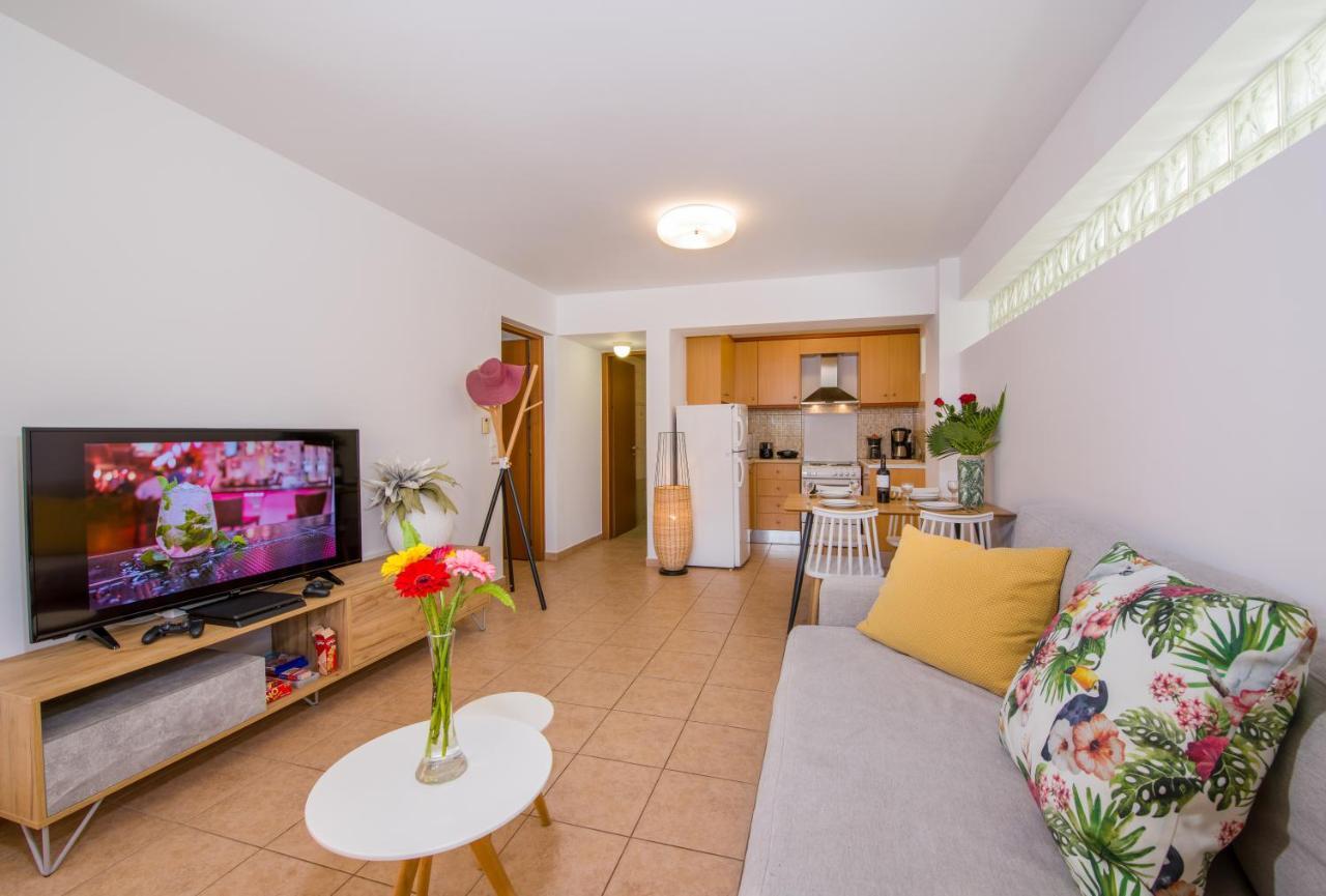 Manolia Dream Apartment 30M To The Beach Agia Marina Exteriér fotografie